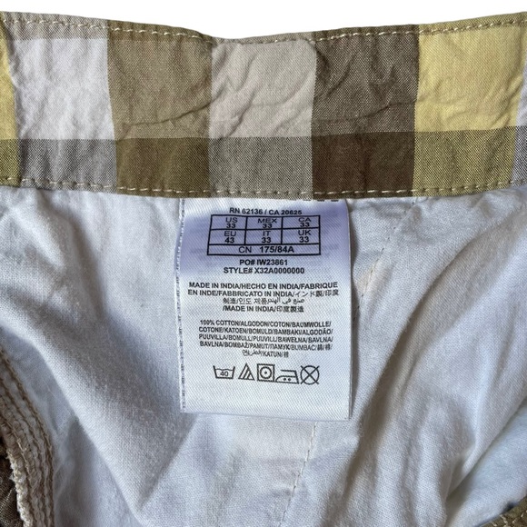 Guess Jeans Men’s Cargo Shorts Plaid Yellow Brown White - Size 33 US - Picture 6 of 6